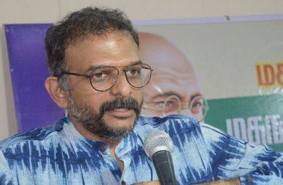 റഷ്യൻ അധിനിവേശം; 'സിപിഎം, സിപിഐ നിലപാട് പരിതാപകരം'- വിമർശിച്ച് ടിഎം കൃഷ്ണ