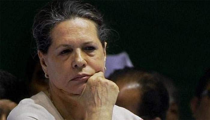 സിദ്ദു തെറിച്ചു; തെരഞ്ഞെടുപ്പ് തോല്‍വി: നടപടിയുമായി സോണിയ, പിസിസി അധ്യക്ഷന്‍മാരുടെ രാജി ആവശ്യപ്പെട്ടു 