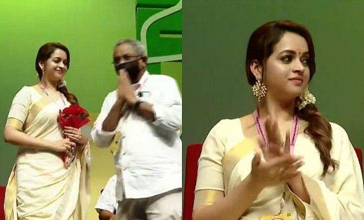 'പോരാട്ടത്തിന്റെ പെൺ പ്രതീകം'; ഭാവന ഐഎഫ്എഫ് കെ വേദിയിൽ; കയ്യടിച്ച് കാണികൾ