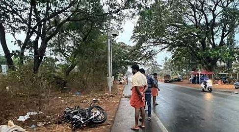 ഐഎസ്എല്‍ ഫൈനല്‍ കാണാന്‍ ഗോവയിലേക്ക് പോകവേ അപകടം; മിനിലോറിയിടിച്ച് രണ്ട് ബൈക്ക് യാത്രക്കാര്‍ മരിച്ചു