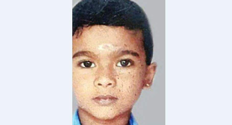 മൂന്ന് മാസം മുൻപ് വളർത്തു നായ മാന്തി; പേവിഷബാധയേറ്റ് എഴ് വയസുകാരൻ മരിച്ചു