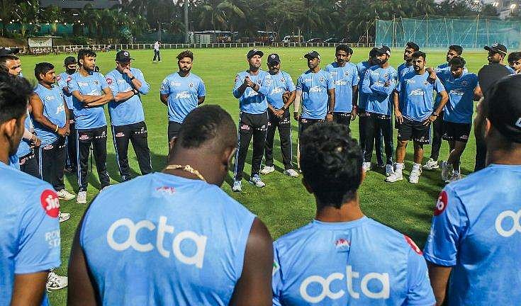 'നിങ്ങളുടെ കാര്യം കഷ്ടമാകും!'- വിദേശ താരങ്ങൾ എത്തിയില്ലെങ്കിൽ എന്തു ചെയ്യും? ഡൽഹി ക്യാപിറ്റൽസിന് മുന്നറിയിപ്പ്