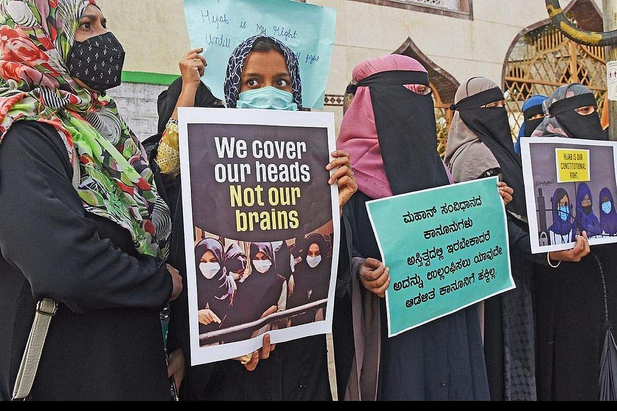 ഹിജാബ് വിലക്കിൽ മംഗളൂരു കോളജ് സംഘർഷം: അനിശ്ചിതകാലത്തേക്ക് അടച്ചു, പരീക്ഷകൾ മാറ്റി