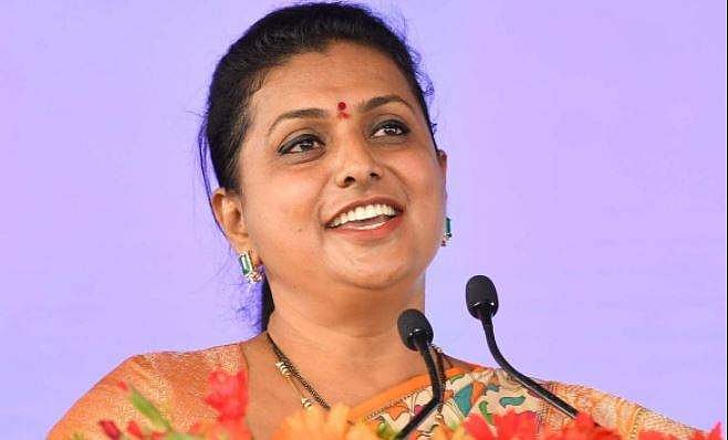 നടി റോജയ്ക്ക് ഇനി പുതിയ റോള്‍; ആന്ധ്രയില്‍ മന്ത്രിയാകും 