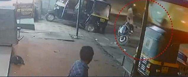 കുന്നംകുളം അപകടത്തില്‍ വഴിത്തിരിവ്; കാല്‍നടക്കാരനെ ഇടിച്ചിട്ടത് സ്വിഫ്റ്റ് ബസ് അല്ല; സിസിടിവി ദൃശ്യങ്ങള്‍ പുറത്ത്