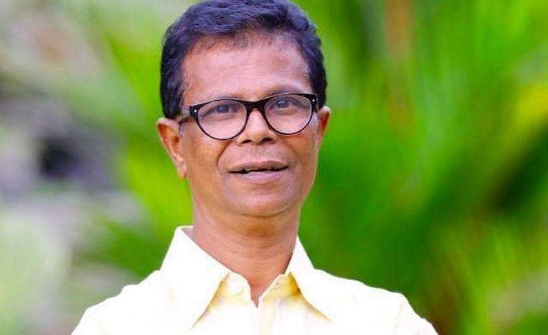 ആദ്യം ഏഴിലെ പരീക്ഷ ജയിക്കണം; ഇന്ദ്രന്‍സിന് പത്തുകടക്കാന്‍ പിന്നെയും തടസം