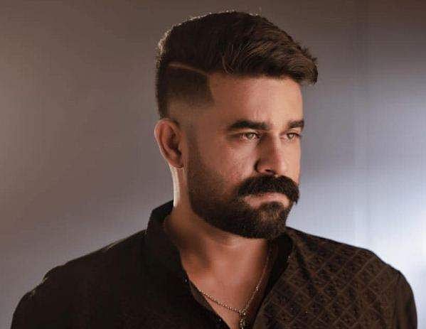 വിജയ് ബാബുവിനായി ലൂക്ക്ഔട്ട് സര്‍ക്കുലര്‍ ഉടന്‍; മുന്‍കൂര്‍ ജാമ്യം തേടി ഇന്ന് ഹൈക്കോടതിയെ സമീപിച്ചേക്കും