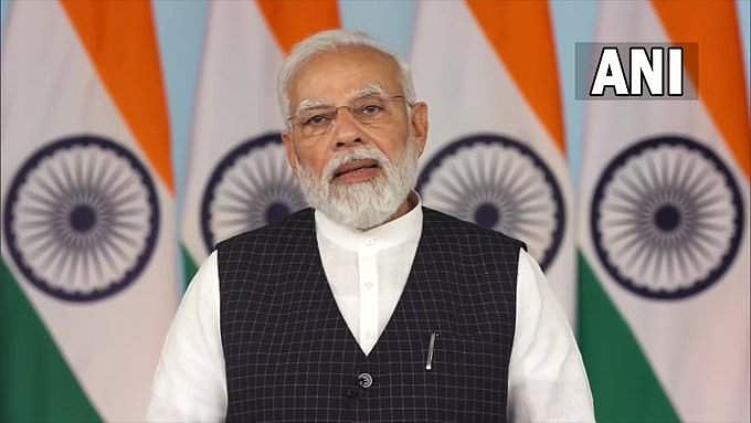 വെല്ലുവിളി അവസാനിച്ചിട്ടില്ല; കോവിഡിനെതിരെ ജാഗ്രത പുലര്ത്തേണ്ട സാഹചര്യം: പ്രധാനമന്ത്രിയുടെ മുന്നറിയിപ്പ്