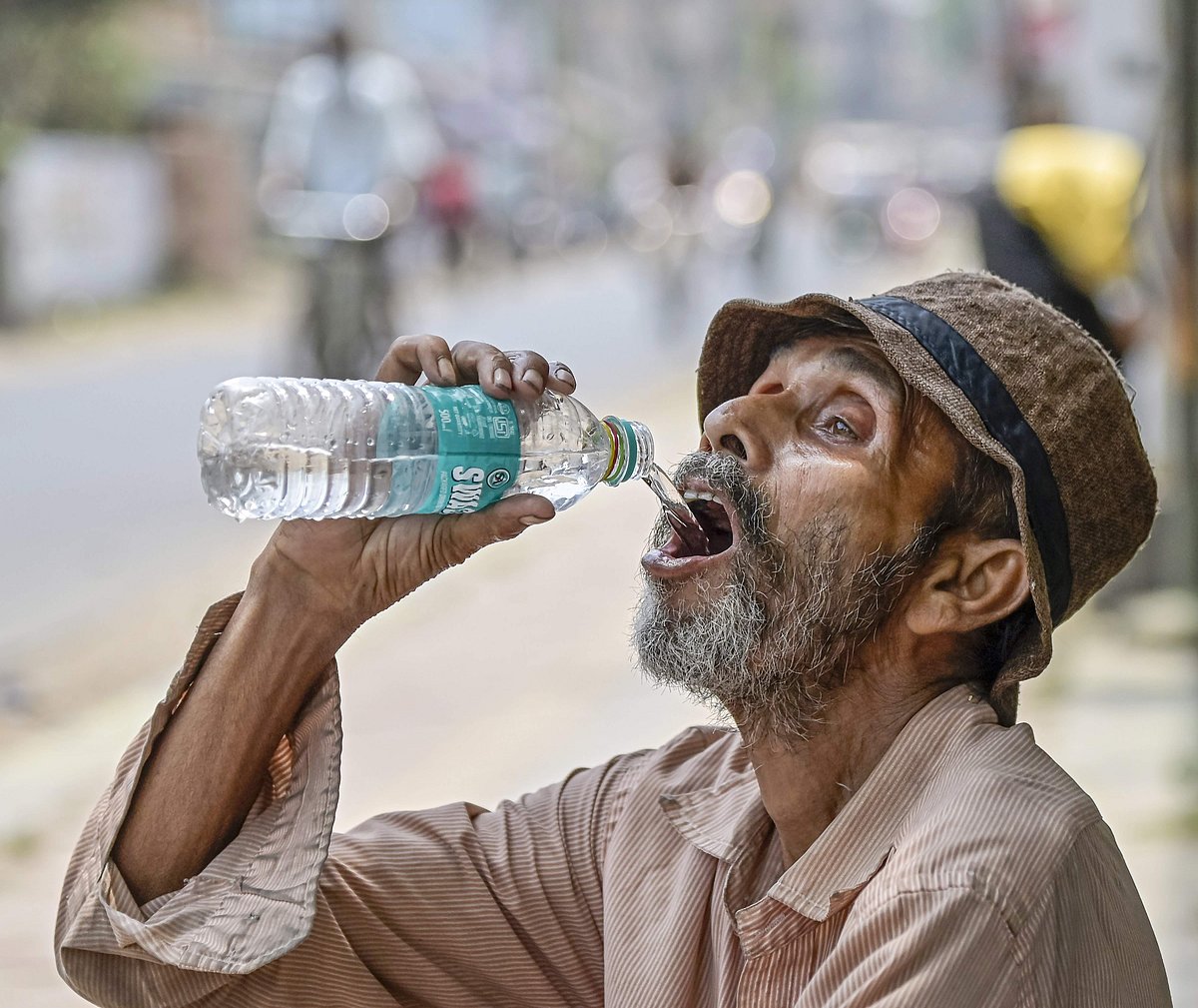 അഞ്ചു സംസ്ഥാനങ്ങളില്‍ താപ തരംഗ മുന്നറിയിപ്പ്; ചുട്ടുപൊള്ളി ഉത്തരേന്ത്യ
