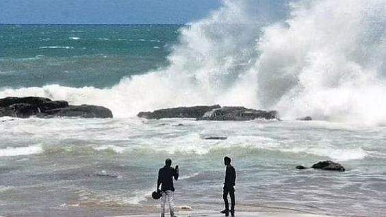 വിശാഖപട്ടണം തുറമുഖം അടച്ചു, വിമാന സര്‍വീസുകള്‍ റദ്ദാക്കി; അസാനി ചുഴലിക്കാറ്റില്‍ ഒഡീഷയിലും ആന്ധ്രയിലും ജാഗ്രത