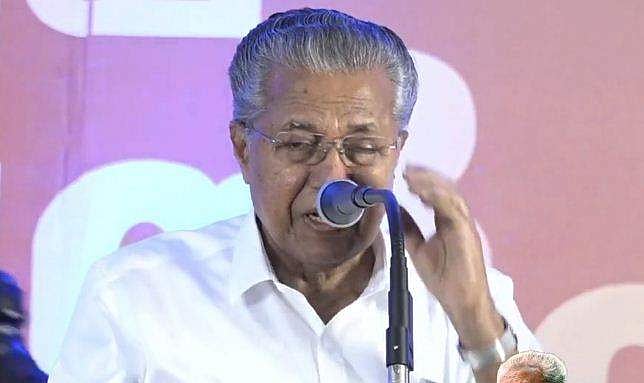 വിവാദ വിഷയത്തിലേക്ക് വലിച്ചിഴച്ചു; മുഖ്യമന്ത്രിക്കെതിരെ നിയമ നടപടി സ്വീകരിക്കുമെന്ന് എസ്ഡിപിഐ
