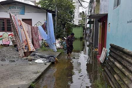 23 വീടുകള്‍ തകര്‍ന്നു, സംസ്ഥാനത്ത് 14 ദുരിതാശ്വാസ ക്യാമ്പുകള്‍; മാറ്റിപാര്‍പ്പിച്ചത് 117 കുടുംബങ്ങളെ