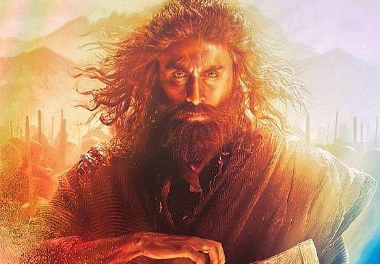 പുതു രൂപത്തിലും ഭാവത്തിലും രണ്‍ബീര്‍; ഷംഷേരയുടെ ഫസ്റ്റ് ലുക് പോസ്റ്റര്‍ ലീക്കായി, വൈറല്‍