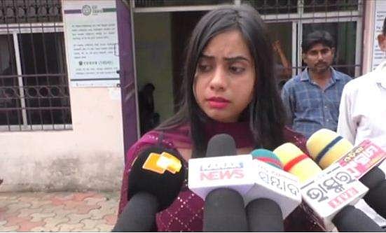 സ്വന്തം കല്യാണത്തിന് എംഎല്‍എ എത്തിയില്ല; പൊലീസില്‍ പരാതിയുമായി പ്രതിശ്രുത വധു