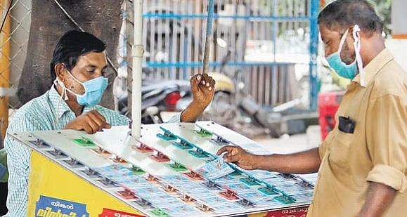 തിരുവോണം ബംപർ; ധനവകുപ്പ് ശുപാർശ തള്ളി, ഒന്നാം സമ്മാനം 25 കോടിയായി തുടരും