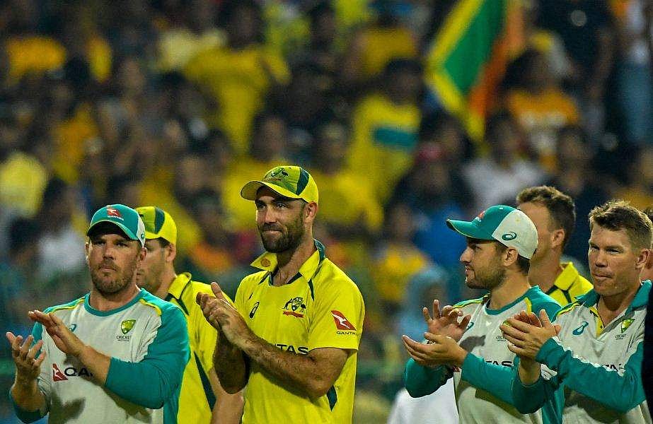 നന്ദി ഓസ്‌ട്രേലിയ! മഞ്ഞയണിഞ്ഞ് പ്രേമദാസ സ്റ്റേഡിയം; ഹൃദയം തൊടുന്ന യാത്രയയപ്പ് നല്‍കി ലങ്കന്‍ ആരാധകര്‍