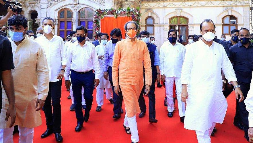 മഹാരാഷ്ട്ര വിശ്വാസ വോട്ടെടുപ്പ്: ശിവസേനയുടെ ഹര്‍ജി സുപ്രീംകോടതി ഇന്ന് പരിഗണിക്കും; വൈകീട്ട് അഞ്ചിന് വാദം