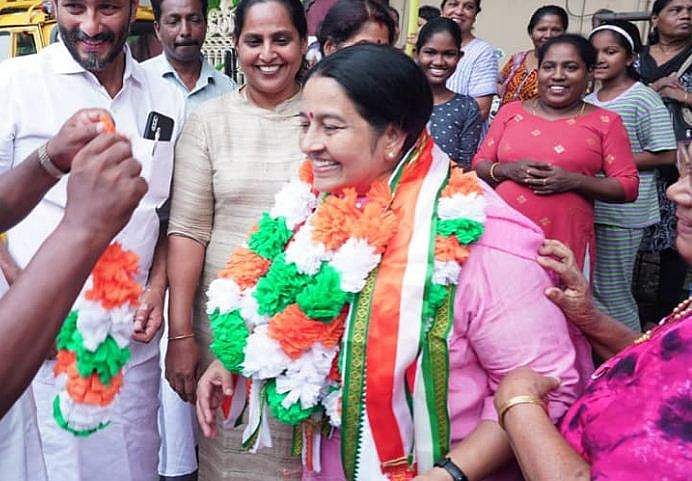 രണ്ടാം റൗണ്ടിൽ 5000 കടന്ന് ഉമ; പി ടിയേക്കാൾ ഇരട്ടി ലീഡ്; വൻ മുന്നേറ്റം