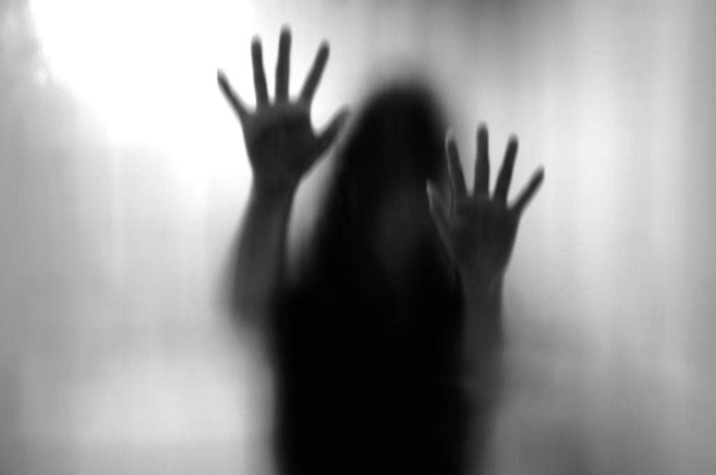 ചേച്ചിയുടെ അവിഹിത ബന്ധങ്ങളെ എതിർത്തു; 13കാരിയെ കൂട്ട ബലാത്സം​ഗം ചെയ്ത് കൊന്നു; ക്രൂരതയ്ക്ക് ഒത്താശ ചെയ്തത് സഹോ​ദരി