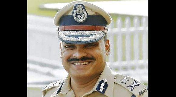 'ഷാജ് കിരണിനെ അറിയില്ല; ആരോപണത്തെപ്പറ്റി സ്വപ്ന തന്നെ വിശദീകരിക്കട്ടെ'- എ‍ഡിജിപി വിജയ് സാഖറെ
