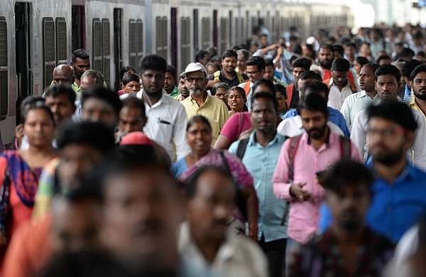 ജനസംഖ്യയില്‍ അടുത്ത വര്‍ഷം ഇന്ത്യ ചൈനയെ മറികടക്കും; യുഎന്‍ റിപ്പോര്‍ട്ട് 