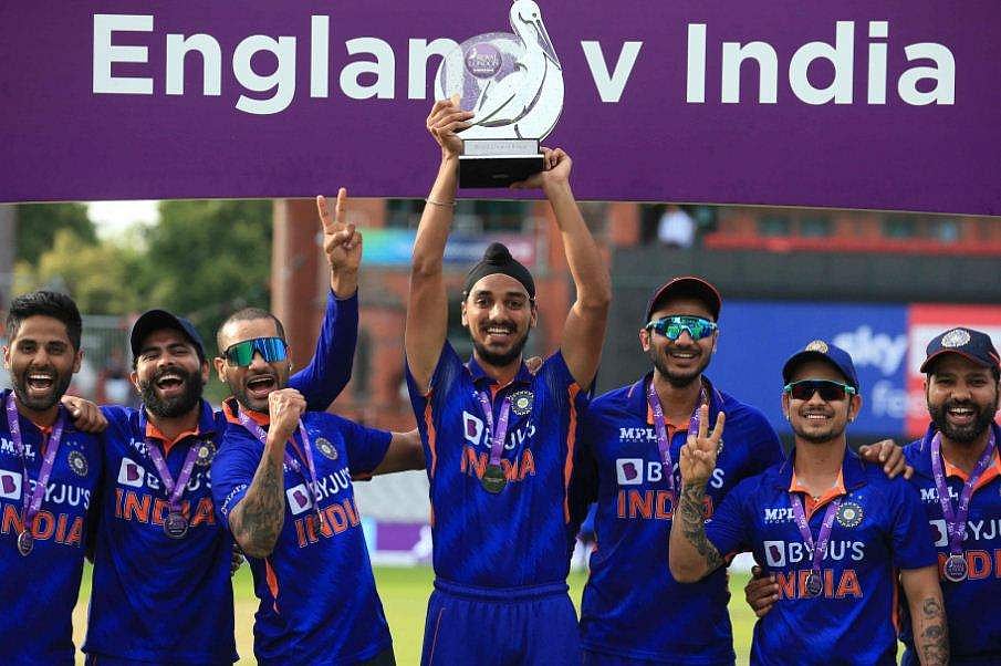 'അവരുടെ മണ്ണില്‍ കളിച്ച് ഇത് എളുപ്പമല്ല'; ഇന്ത്യന്‍ ടീമിന് ഗാംഗുലിയുടെ അഭിനന്ദനം 