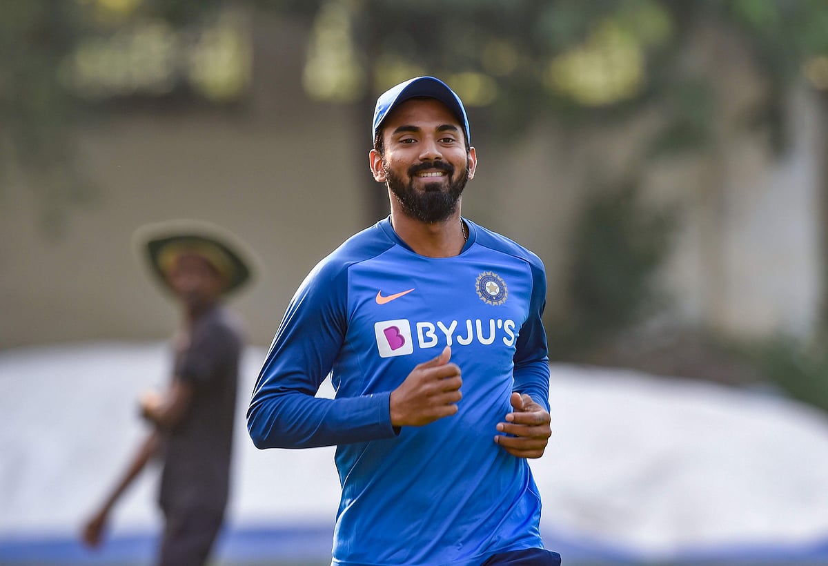 'ധവാനൊപ്പം ഗില്‍ ഓപ്പണ്‍ ചെയ്യണം, കെ എല്‍ രാഹുലിനെ ഓപ്പണറാക്കരുത്'; കാരണം ചൂണ്ടി മുഹമ്മദ് കൈഫ് 