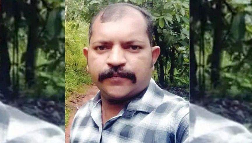 അച്ഛന് ആശുപത്രിയിൽ കൂട്ടിരിക്കാനെത്തി, യുവാവ് കാറിനുള്ളിൽ മരിച്ച നിലയിൽ; പുറത്തും കൈകളിലും പൊള്ളലേറ്റ പാടുകൾ