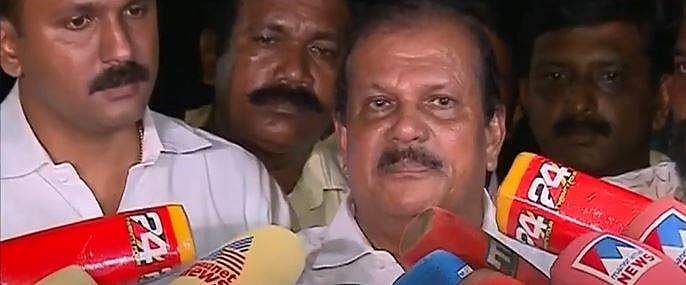'പരാതി നൽകാൻ വൈകിയതിൽ ദുരൂഹത'- പിസി ജോർജിനെതിരായ പീഡന കേസിന്റെ വിശ്വാസ്യതയിൽ സംശയം പ്രകടിപ്പിച്ച് കോടതി 
