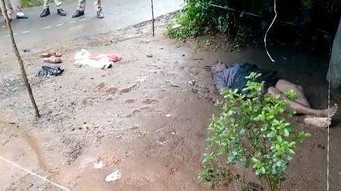 മോഷണത്തിനിടെ ഓടി രക്ഷപ്പെട്ടയാള്‍ മരിച്ച നിലയില്‍; മൃതദേഹം കണ്ടെത്തിയത് നൂറ് മീറ്റര്‍ അകലെ മറ്റൊരു വീട്ടുമുറ്റത്ത്; ദുരൂഹത