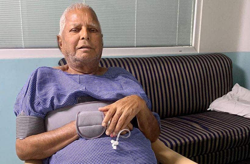 ഓർമയും ശരീര ചലന ശേഷിയും തിരിച്ചു കിട്ടി; ലാലുവിന്റെ ആരോ​​ഗ്യ നിലയിൽ പുരോ​ഗതി