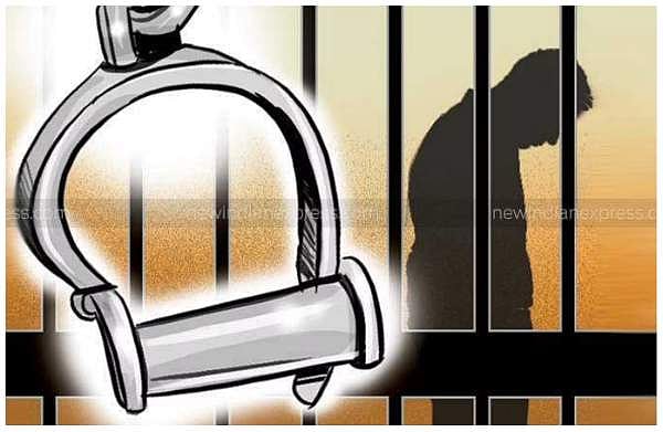 ഡിവൈഎഫ്‌ഐ പ്രവര്‍ത്തകന്റെ വീടിന് നേരെ ബോംബെറിഞ്ഞത് മയക്കുമരുന്ന് സംഘം; നാലുപേര്‍ അറസ്റ്റില്‍