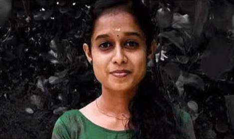 പാലക്കാട് 24കാരിയെ കഴുത്തുഞെരിച്ചു കൊലപ്പെടുത്തി; യുവാവ് പൊലീസില്‍ കീഴടങ്ങി 