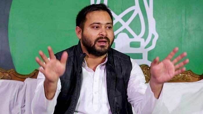 ആരോഗ്യ, വിദ്യാഭ്യാസ മേഖലയില്‍ മഹത്തായ മാതൃക; അതാണ് യഥാര്‍ത്ഥ കേരള സ്‌റ്റോറി: തേജസ്വി യാദവ്
