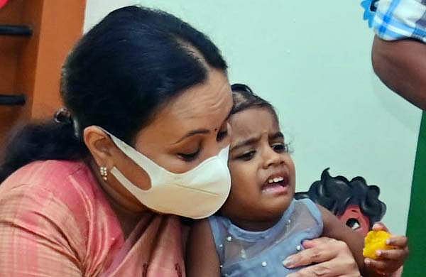 ഓഫിസുകളില്‍ ശിശുപരിപാലന കേന്ദ്രങ്ങള്‍, ആദ്യം 25 സ്ഥാപനങ്ങളില്‍; പദ്ധതി വ്യാപകമാക്കാന്‍ സര്‍ക്കാര്‍