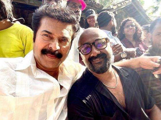 'ശ്രീലങ്കയിൽ സമ്മര്‍ദ്ദങ്ങള്‍ക്കിടയിലും വളരെ കൂളായ മമ്മൂക്ക'; ഫോട്ടോയുമായി സുജിത്ത് വാസുദേവ്