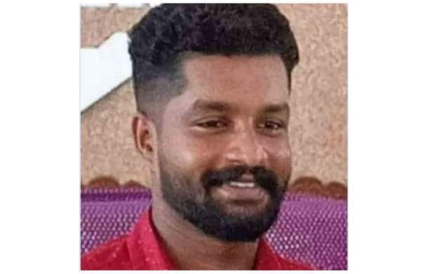 ടെമ്പോ വാന് ഇടിച്ചു; സ്കൂട്ടര് യാത്രികനായ യുവാവ് മരിച്ചു