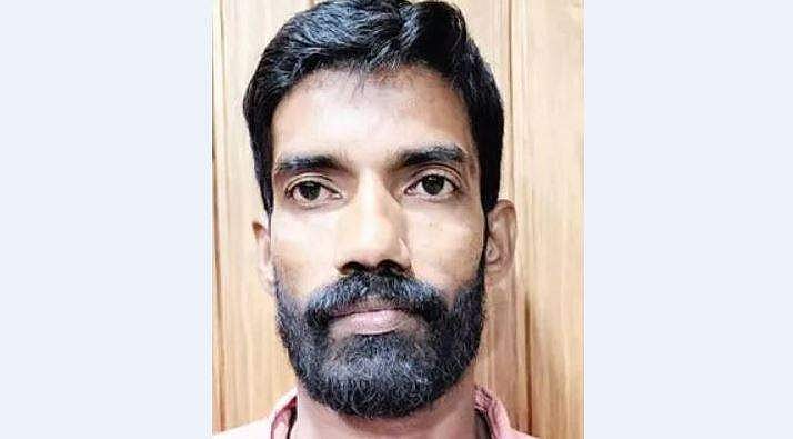 പൊലീസുകാരെ പറ്റിച്ചു ഒന്നരക്കോടി തട്ടി; മുങ്ങി നടന്നത് നാല് വർഷം; മുൻ പൊലീസ് ഉദ്യോ​ഗസ്ഥൻ പിടിയിൽ