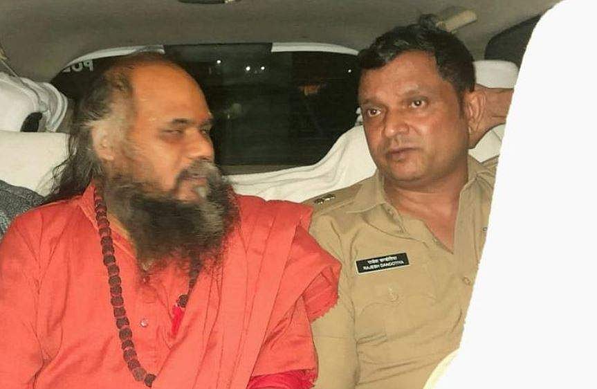 ഗര്‍ഭധാരണത്തിന് ചികിത്സതേടി; യുവതിയെ ബലാത്സംഗം ചെയ്തു; ആള്‍ദൈവം മിര്‍ച്ചി ബാബ അറസ്റ്റില്‍