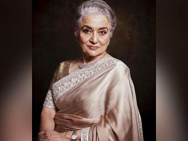 'വണ്ണമുള്ള പെൺകുട്ടികൾപോലും വിവാഹത്തിന് പാശ്ചാത്യ വസ്ത്രം ധരിക്കുന്നു'; ആശാ പരേഖ്