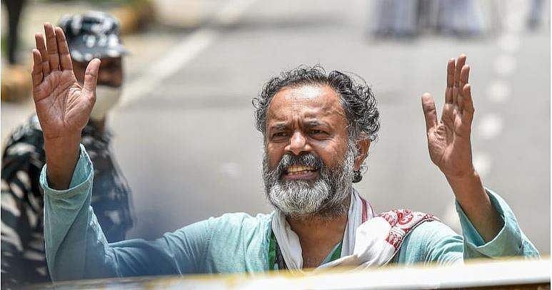 'ഉത്തരവാദിത്തങ്ങളോട് നീതി പുലര്‍ത്താന്‍ പറ്റുന്നില്ല'; സംയുക്ത കിസാന്‍ മോര്‍ച്ചയില്‍ നിന്ന് രാജിവച്ച് യോഗേന്ദ്ര യാദവ്