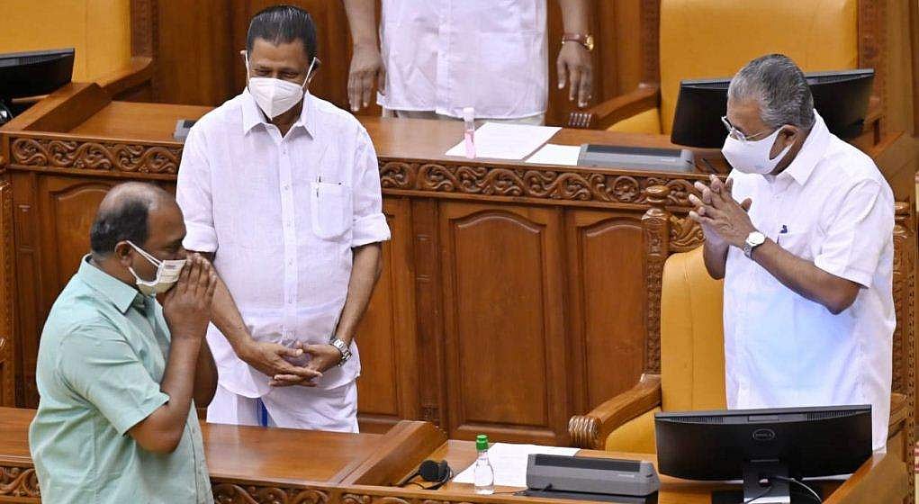 മന്ത്രിമാരുടേയും എംഎല്‍എമാരുടേയും ശമ്പളവും അലവന്‍സുകളും 35 ശതമാനം കൂട്ടാന്‍ ശുപാര്‍ശ; യാത്രപ്പടി, പെന്‍ഷന്‍ എന്നിവയും കൂടും