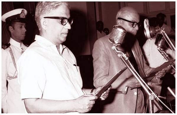 ബസില്‍ നല്ല തിരക്ക്, മുന്‍ മുഖ്യമന്ത്രി ഓട്ടോറിക്ഷ പിടിച്ചു...