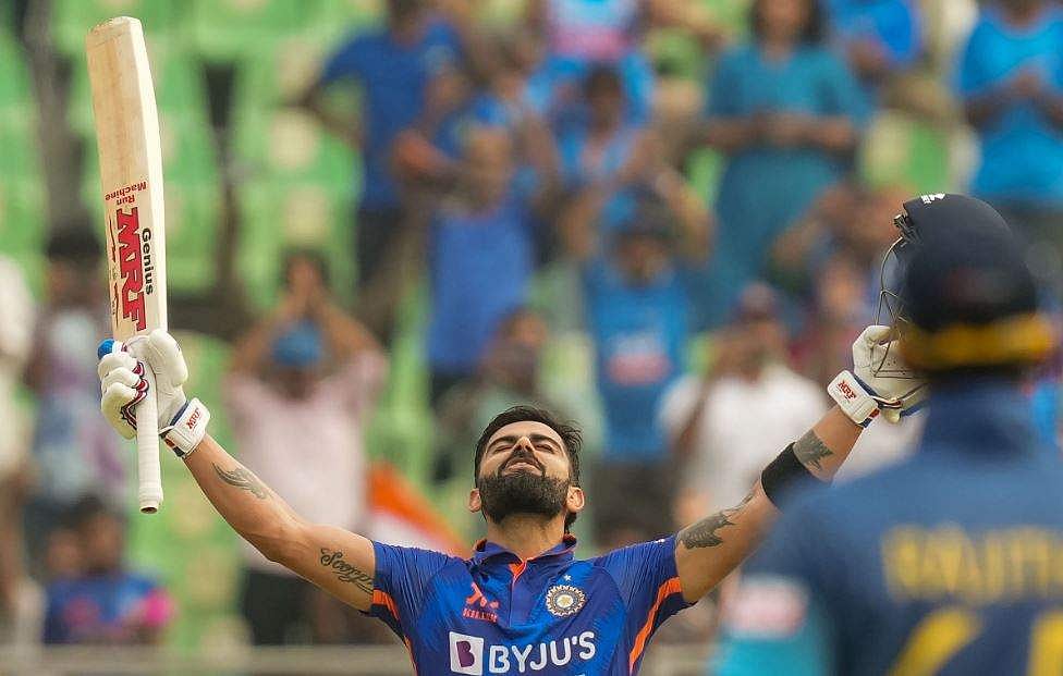 ആളിപ്പടര്‍ന്ന് കോഹ്‌ലി; കാര്യവട്ടത്ത് ആഘോഷ ബാറ്റിങ്;  ഇന്ത്യക്ക് കൂറ്റന്‍ സ്‌കോര്‍