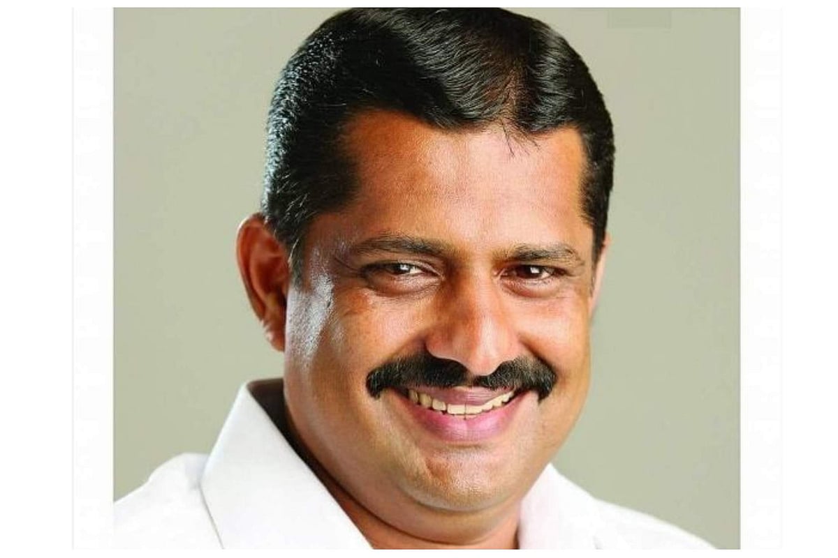 പെരുമ്പാവൂരില്‍ യു ഡി എഫിലെ ബിജു ജോണ്‍ ജേക്കബ് നഗരസഭ ചെയര്‍മാന്‍