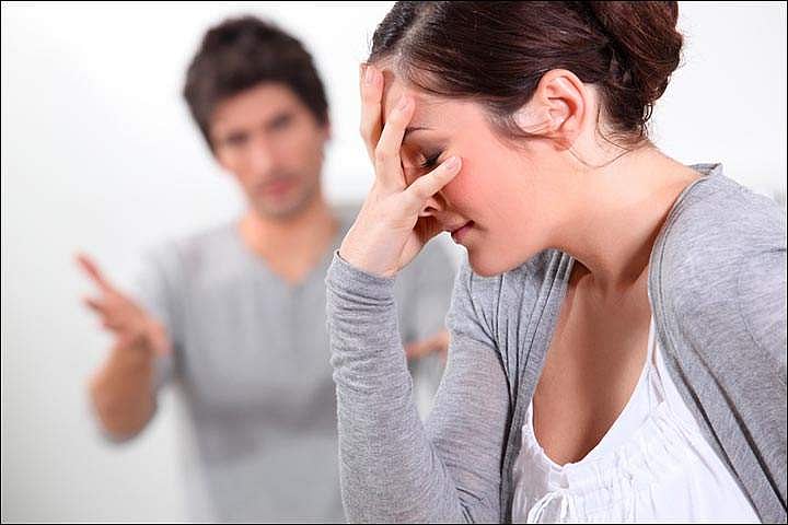 ‌ആരോഗ്യവാനായ ഭർത്താവിന് ഭാര്യയിൽനിന്ന് ജീവനാംശം ആവശ്യപ്പെടാനാകില്ല: ഹൈക്കോടതി 
