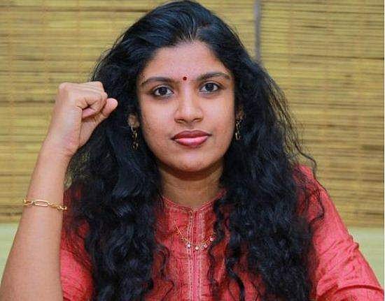 ഫോര്‍ സ്റ്റാര്‍ ഹോട്ടലില്‍ ഒന്നേമുക്കാല്‍ കൊല്ലം താമസിച്ചു; വാടക നല്‍കിയത് 38 ലക്ഷം രൂപ; ചിന്താ ജെറോം വീണ്ടും വിവാദത്തില്‍, പരാതി