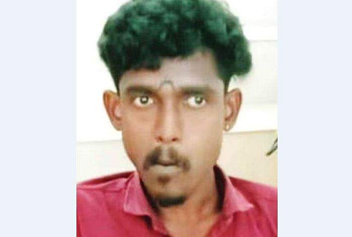 ഫോണിൽ വിളിക്കുമ്പോഴെല്ലാം ബിസി, പെൺസുഹൃത്തിനെ ബസ് സ്റ്റോപ്പിൽ വച്ച് മർദിച്ചു; യുവാവ് അറസ്റ്റിൽ