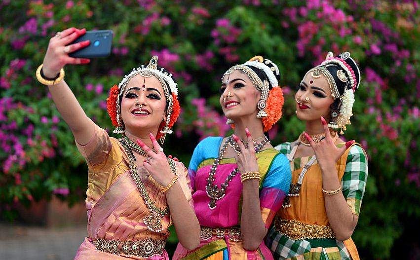 കോഴിക്കോട് ജില്ലയിൽ നാളെ സ്‌കൂളുകൾക്ക് അവധി 