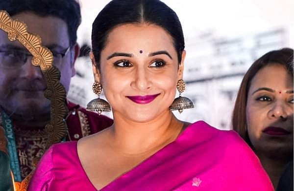 സാരിയിൽ സുന്ദരിയായി വിദ്യാ ബാലൻ, ഒബ്സ്റ്റട്രിക്സ് ആൻഡ് ഗൈനക്കോളജി കോൺ​ഗ്രസ് ഉദ്ഘാടന ചടങ്ങിൽ